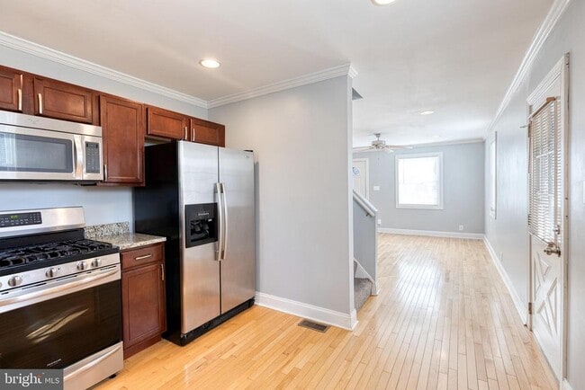 Building Photo - 2103 Southern Ave