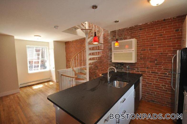 Building Photo - 22 Sussex St