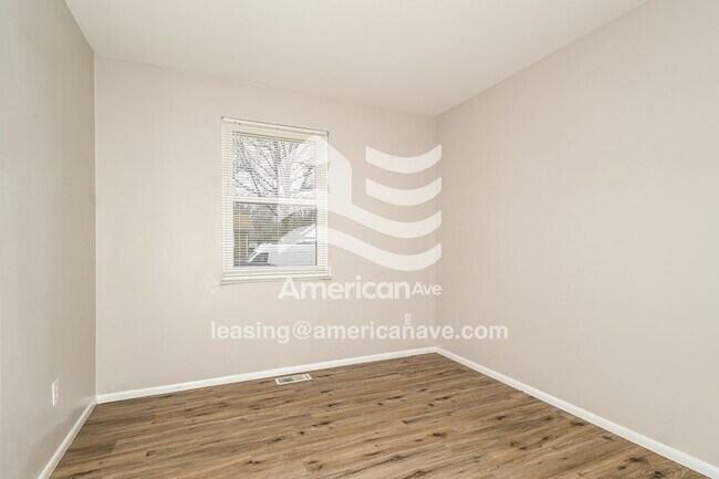 Building Photo - 3024 Chance Dr