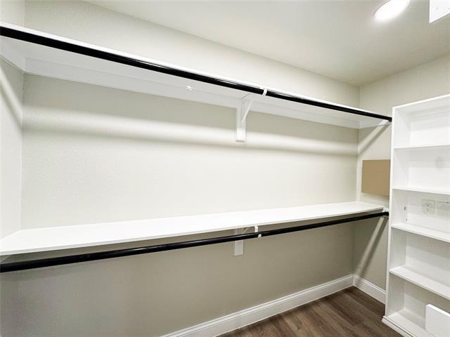 Building Photo - 220 Ame Ln