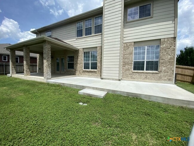 Building Photo - 413 Cattail Cir