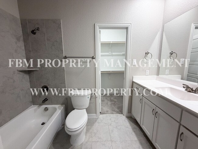 Building Photo - 432 Restoration Rd