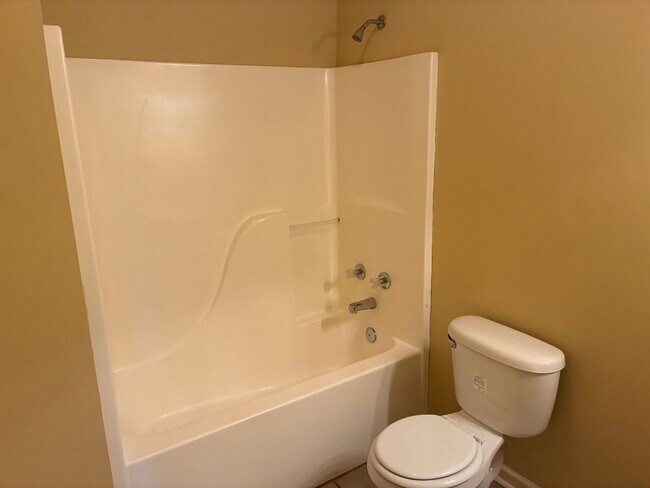 Building Photo - 97 Cypress Gln