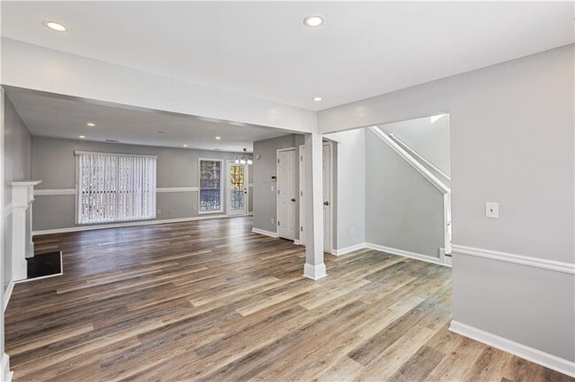 Building Photo - 7005 Magnolia Park Ln NW