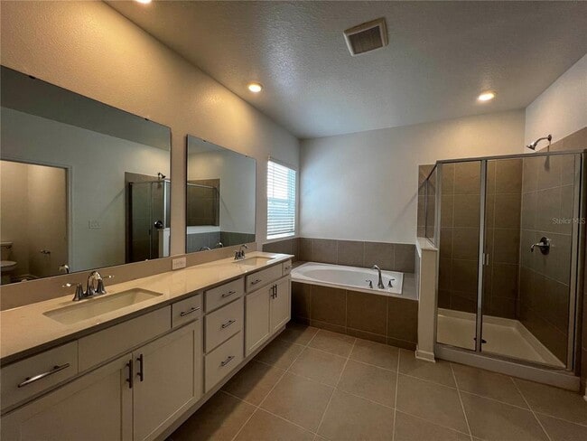 Building Photo - 2263 Rider Rain Ln
