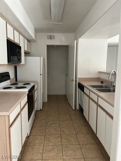 Building Photo - 2300 E Silverado Ranch Blvd