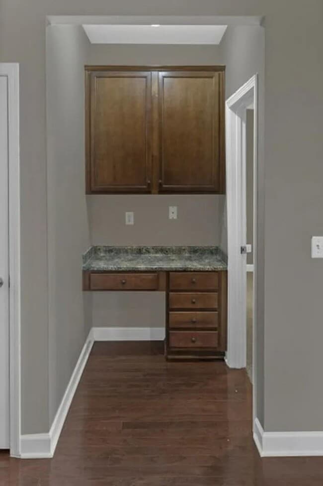 Building Photo - 515 Griffin Cir