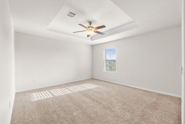 Building Photo - 15406 Grand Sage Dr