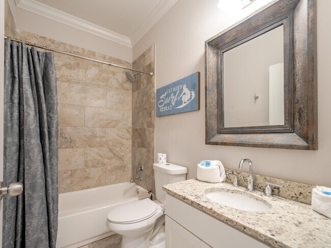 Building Photo - 257 Driftwood Rd