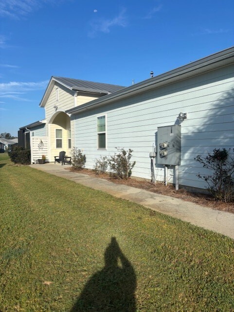 Building Photo - 240 Margaritaville Ave