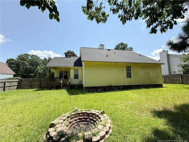 Building Photo - 7228 Beaver Run Dr