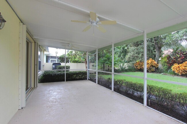 Building Photo - 117 Hampton Cir