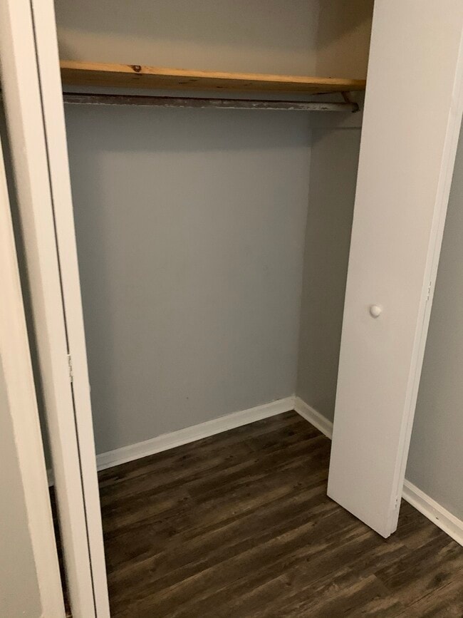 Building Photo - 202 Selwyn Alley