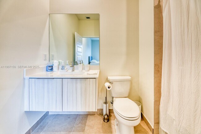 Building Photo - 7831 NW 104th Ave