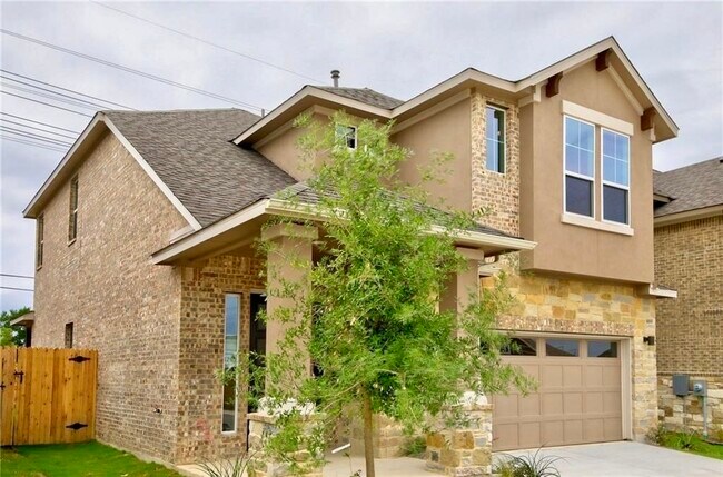 Building Photo - 1265 Summerbrooke Cir