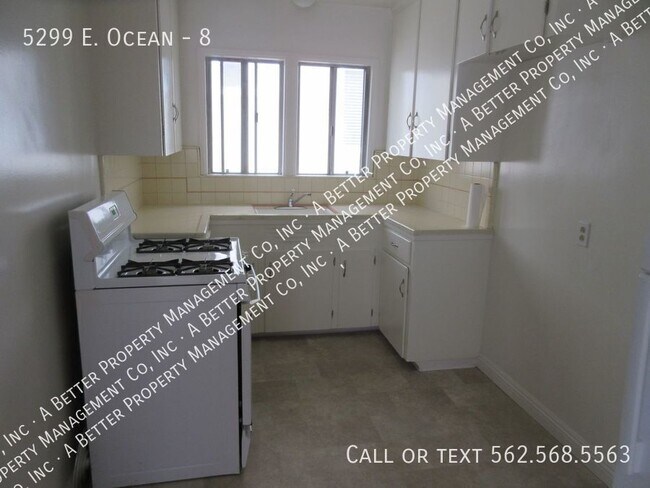 Building Photo - 5299 E. Ocean-8