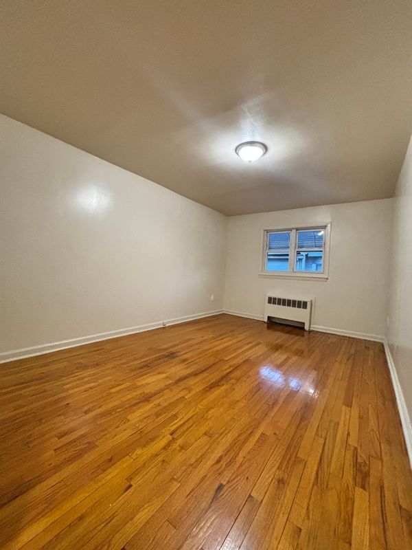 Building Photo - 3802 Barnes Ave