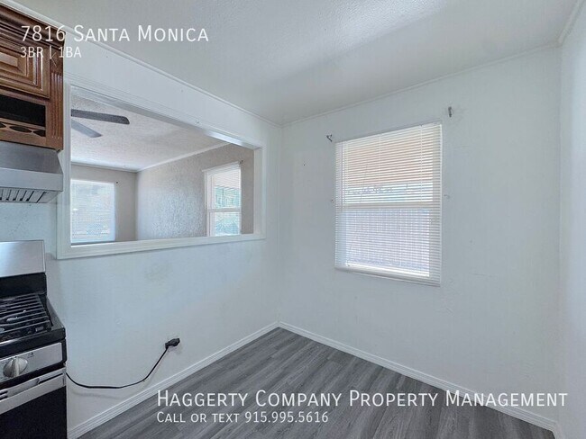 Building Photo - 7816 Santa Monica Ct