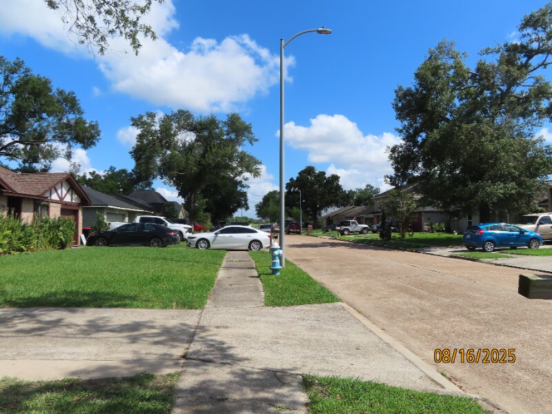 Building Photo - 12307 Currin Forest Dr
