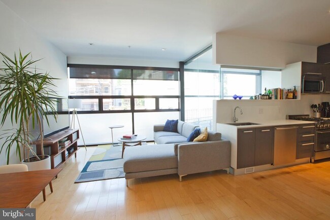 Building Photo - 2250 11th St NW