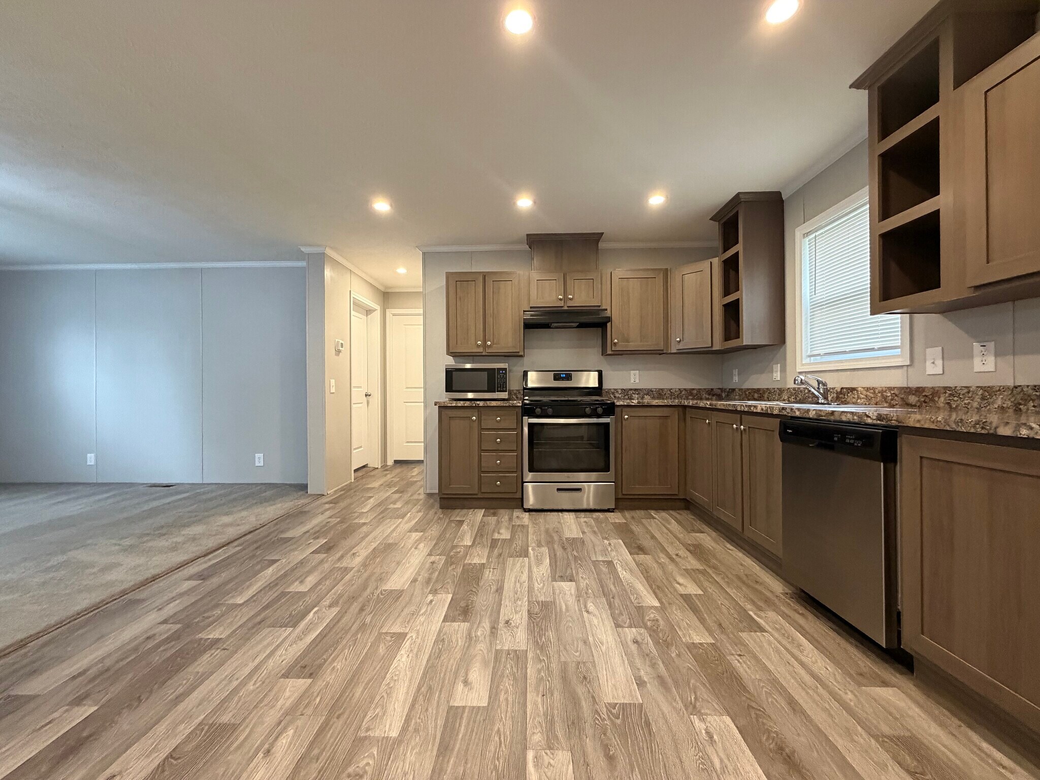 Building Photo - 1539 Huron Ct