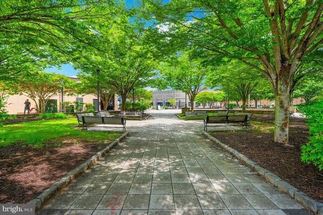 Building Photo - 16110 Hayshire Ct