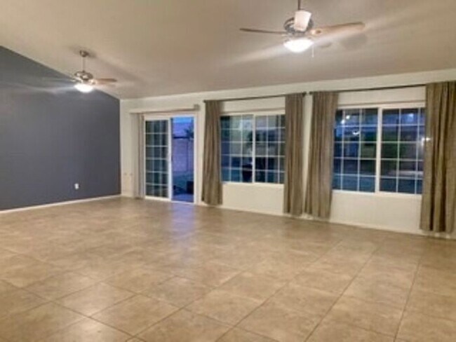 Building Photo - COMING SOON!! LOCATION! LOCATION! LOCATION! LOVELY 3 BEDROOM, 2.0 BATH SINGLE FAMILY HOME!