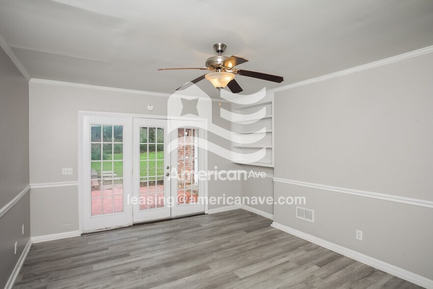 Building Photo - 6824 Eastbrook Rd