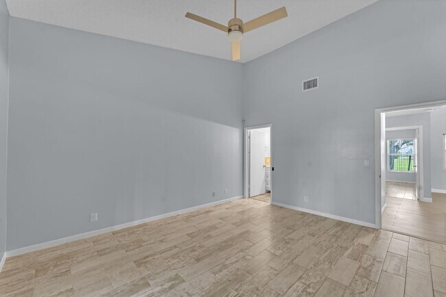 Building Photo - 5291 Tiffany Anne Cir