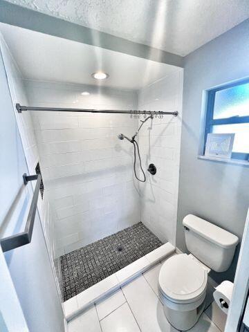 Building Photo - 1365 SE Bayharbor St