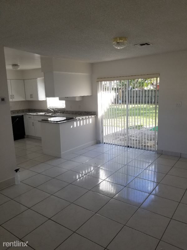 Building Photo - 3 br, 2 bath House - 7424 Portside Ct