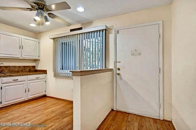 Building Photo - 210 Covered Bridge Blvd