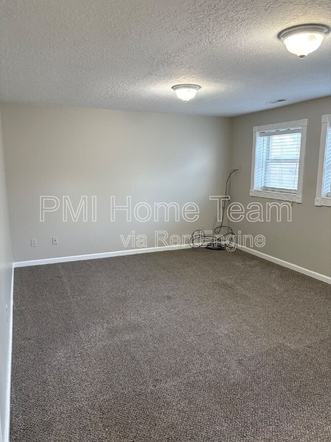 Building Photo - 463 W 2300 S