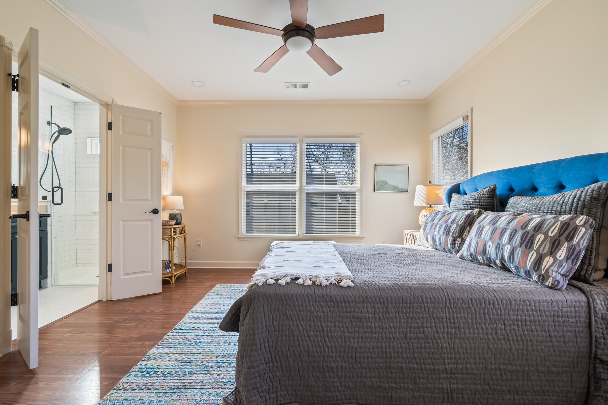 Primary Bedroom - 5347 Denwood Ave