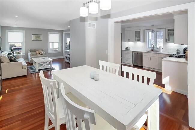 Building Photo - 1 Conrad Ct