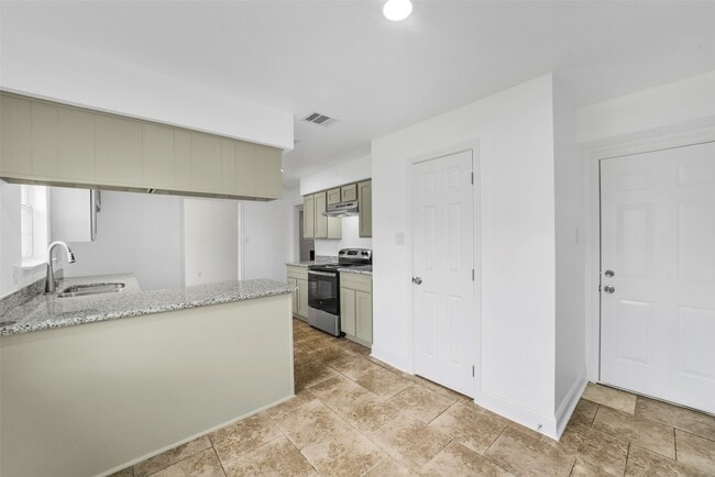 Building Photo - 10715 Nobility Dr