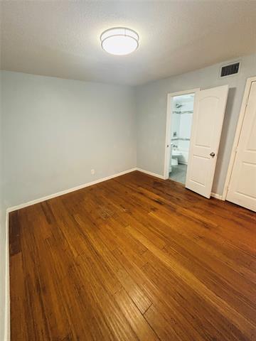 Building Photo - 3121 Park Ln