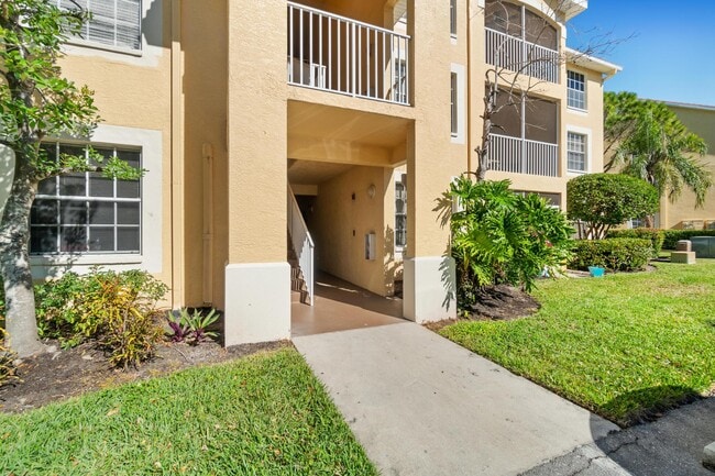 Building Photo - 4650 Saint Croix Ln