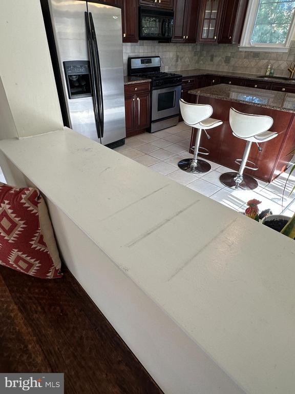 Building Photo - 13846 Greendale Dr