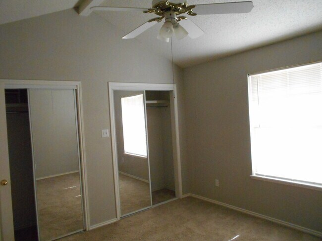 Building Photo - 3/2/2 Frenship ISD