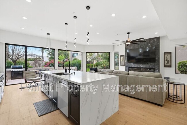 Building Photo - 8989 N Gainey Center Dr