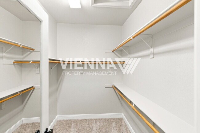 Building Photo - 310 Colner Cir