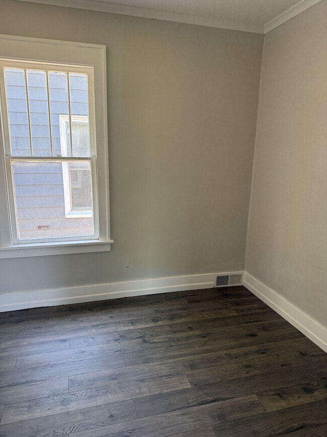 Building Photo - 3004 W Meidroth St