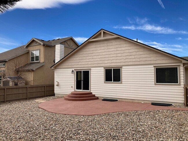 Building Photo - 3885 Cherry Plum Dr