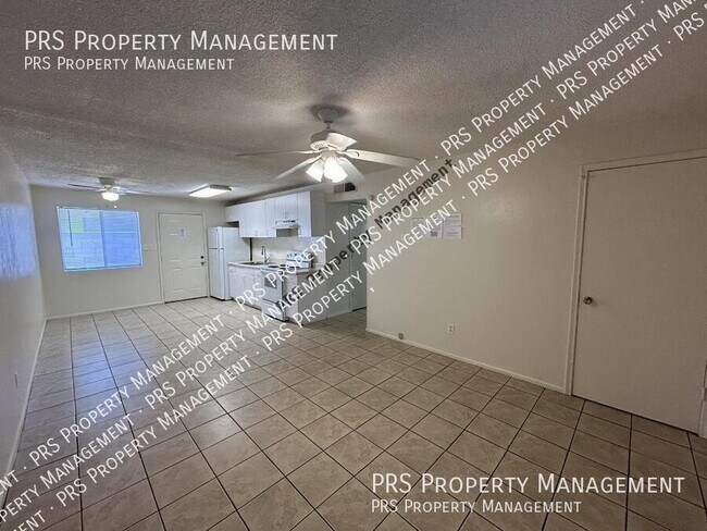 Building Photo - 1857 E University Dr