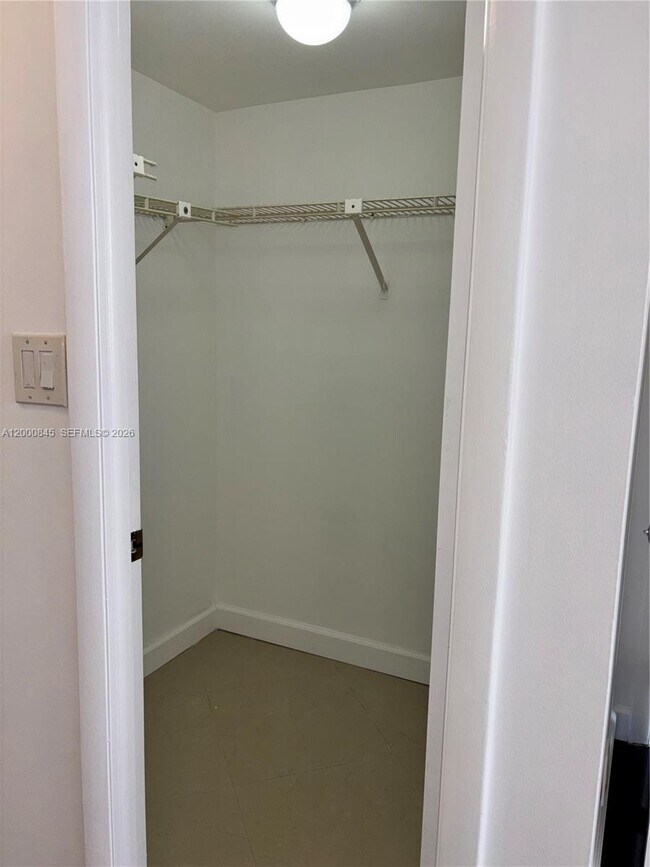 Building Photo - 403 NW 68th Ave