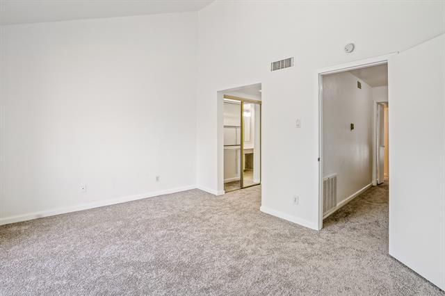 Building Photo - 4557 N O'Connor Rd