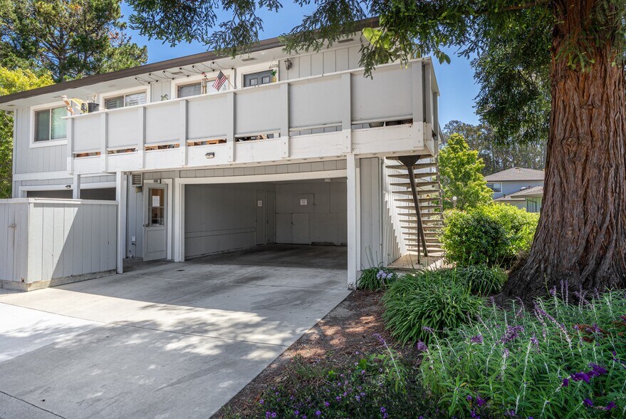 Building Photo - 930 Ponselle Ln