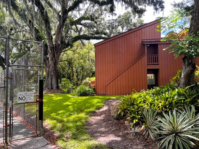 Building Photo - Desirable Sodo District, this spacious 2 b...