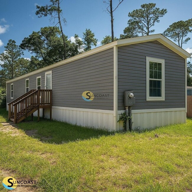 Building Photo - 6568 Coolidge St